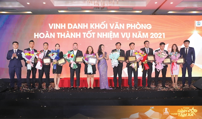 Tập đoàn Kim Oanh và khát vọng “Chạm đỉnh cao – Vươn tầm xa” trong năm 2022 11