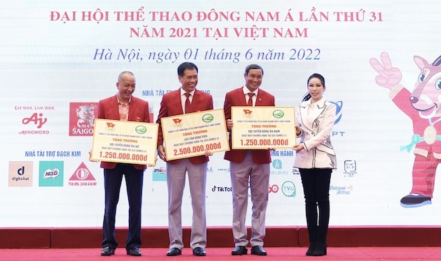 Golf Long Thành trao thưởng 5 tỷ đồng cho các vận động viên xuất sắc tại SEA Games 31