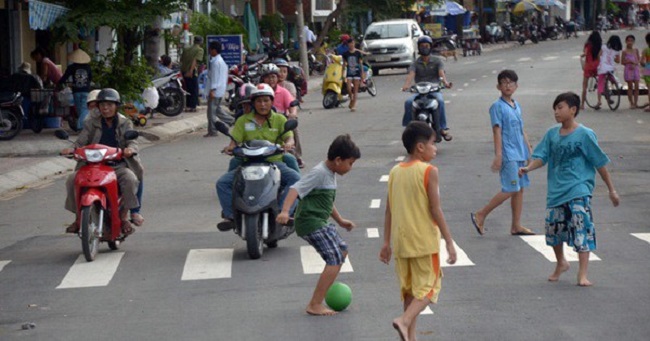 TP. HCM: Chọn sống nơi nào để con trẻ được phát triển an toàn?