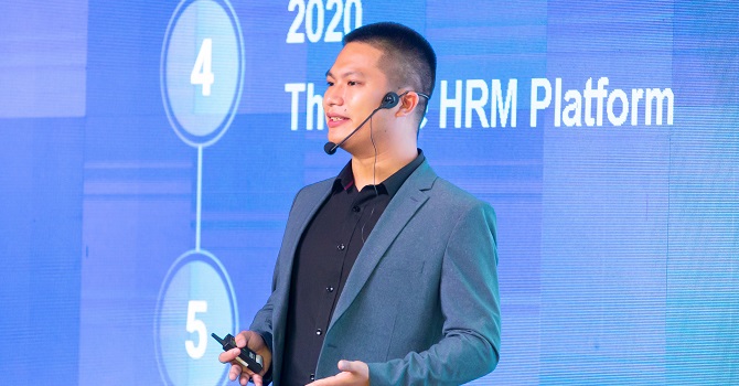 Dịch đến nhà, startup cũng "đánh" 2