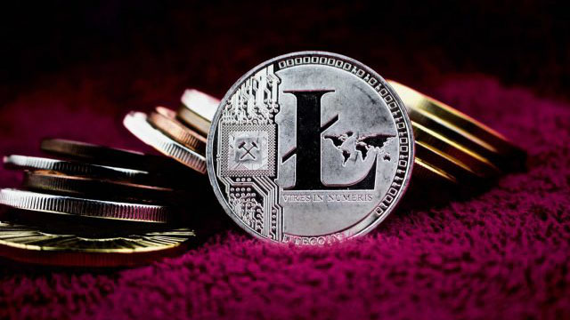 Litecoin bị bán hết bởi cha đẻ giữa cơn sốt tiền ảo