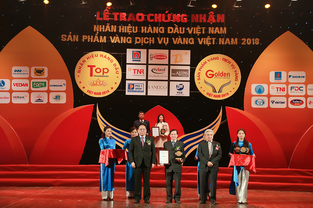 HDBank đạt giải nhãn hiệu hàng đầu Việt Nam năm 2018