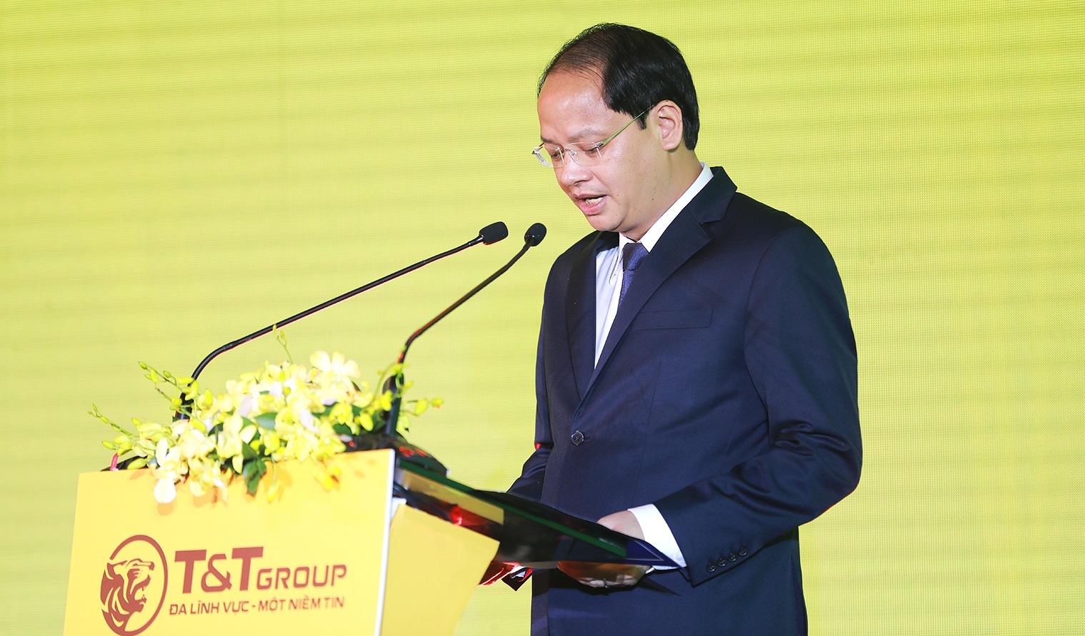 T&T Group đón nhận huân chương lao động hạng nhất lần thứ 2