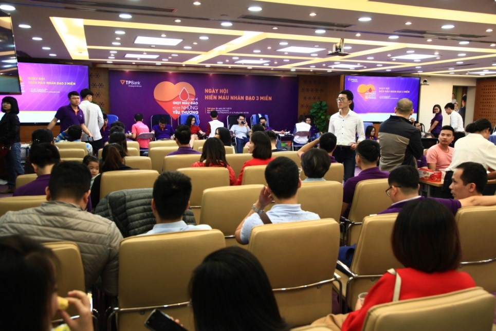 Hàng ngàn nhân viên TPBank trên cả nước tham gia hiến máu nhân đạo 5