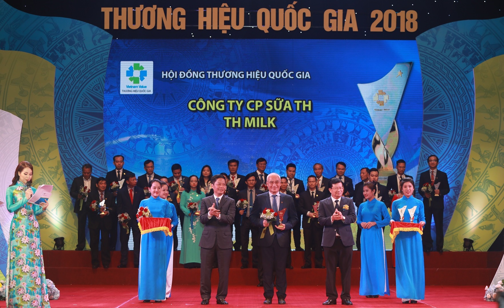 Tập đoàn TH TrueMilk nhận Thương hiệu Quốc gia lần thứ 3 liên tiếp