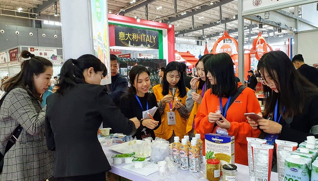 Sự ra mắt của Vinamilk tại Trung Quốc thu hút truyền thông 7
