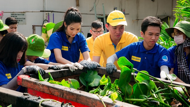 Nam A Bank đồng hành cùng Hoa hậu hoàn vũ Việt Nam 2019 2
