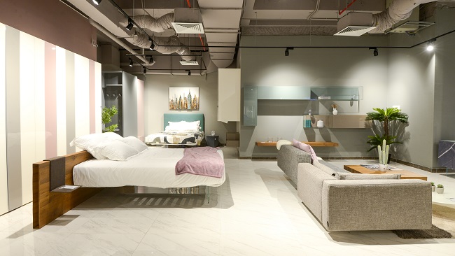 AKA mở cửa Sun Plaza, hình mẫu showroom thế hệ mới 1