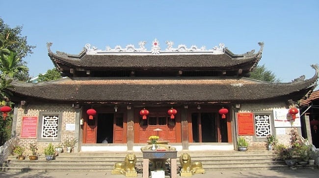 Đầu năm đi lễ mừng xuân 1
