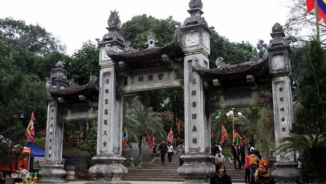 Ngồi mọt chỗ đón giao thừa hai nước 5