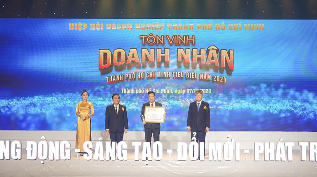 Hưng Thịnh thắng lớn loạt giải doanh nghiệp, doanh nhân TP.HCM tiêu biểu năm 2020 1