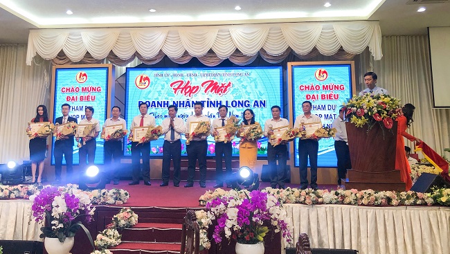 Thắng Lợi Group được vinh danh là doanh nghiệp tiêu biểu, xuất sắc năm 2020 2