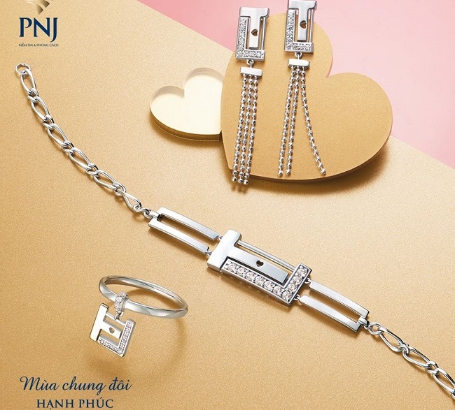 PNJ tung bộ sưu tập độc đáo 'True Love Locker' trong Valentine 2020 1