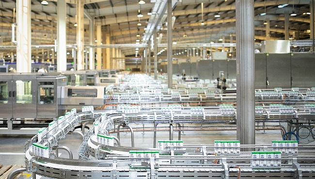 Những giờ uống sữa 'Vui khỏe, An toàn' của các em học sinh tại TP.HCM 2