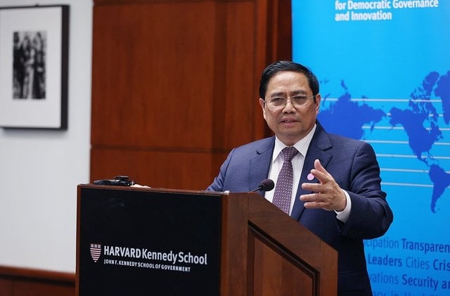Những kết quả nổi bật trong chuyến công tác đặc biệt 'ba trong một' của Thủ tướng 8