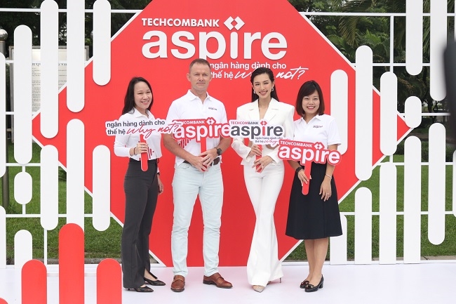 Ra mắt thương hiệu tài chính Techcombank Aspire dành riêng cho thế hệ 'Why Not' 2