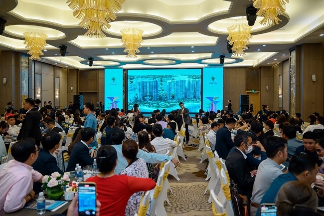 Vinhomes Grand Park làm 'dậy sóng' thị trường bất động sản Tây Nam Bộ 2