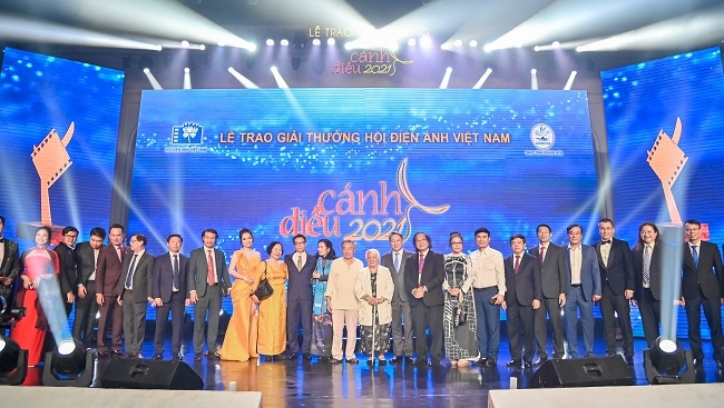 KDI Holdings cùng Khánh Hòa thúc đẩy quảng bá du lịch tại giải Cánh diều 2021