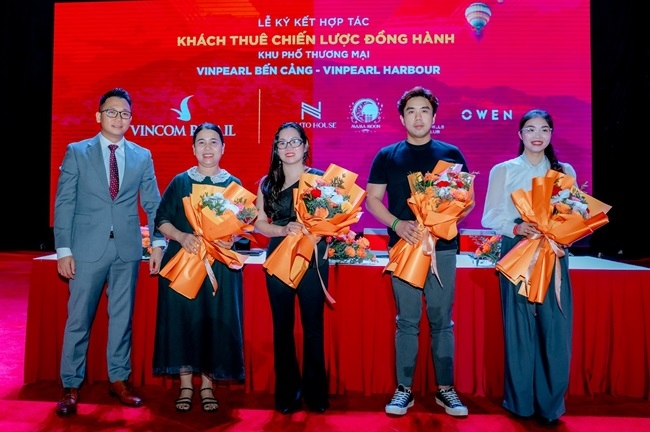 Xu hướng kinh doanh 'chắc thắng' tại những tổ hợp thương mại – giải trí đẳng cấp bên vịnh biển 7