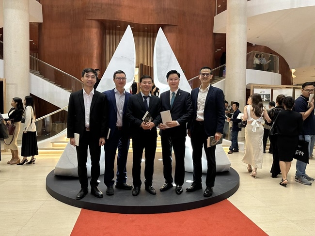 Human act prize 2023 vinh danh dự án thiện nguyện 'Thuốc đúng cho em' của GeneStory 2