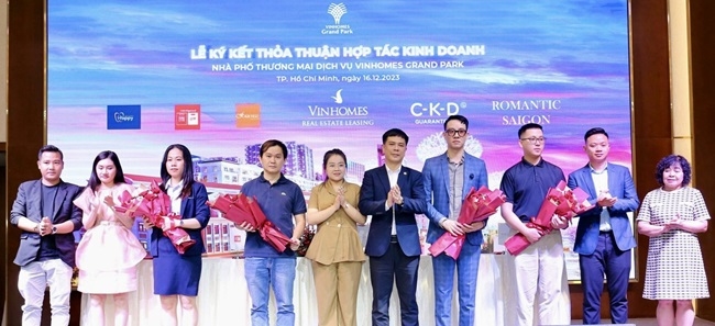 Hàng loạt thương hiệu 'đình đám' ký kết thỏa thuận hợp tác kinh doanh tại Vinhomes Grand Park 1