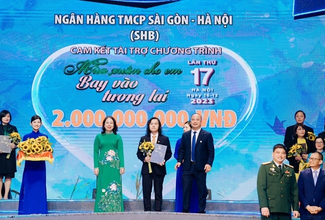 SHB ủng hộ 2 tỷ đồng góp phần mang 'mùa xuân cho em' dịp Tết Nhâm Nhìn