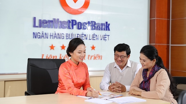 'Bật van' tín dụng cho người tuổi hưu