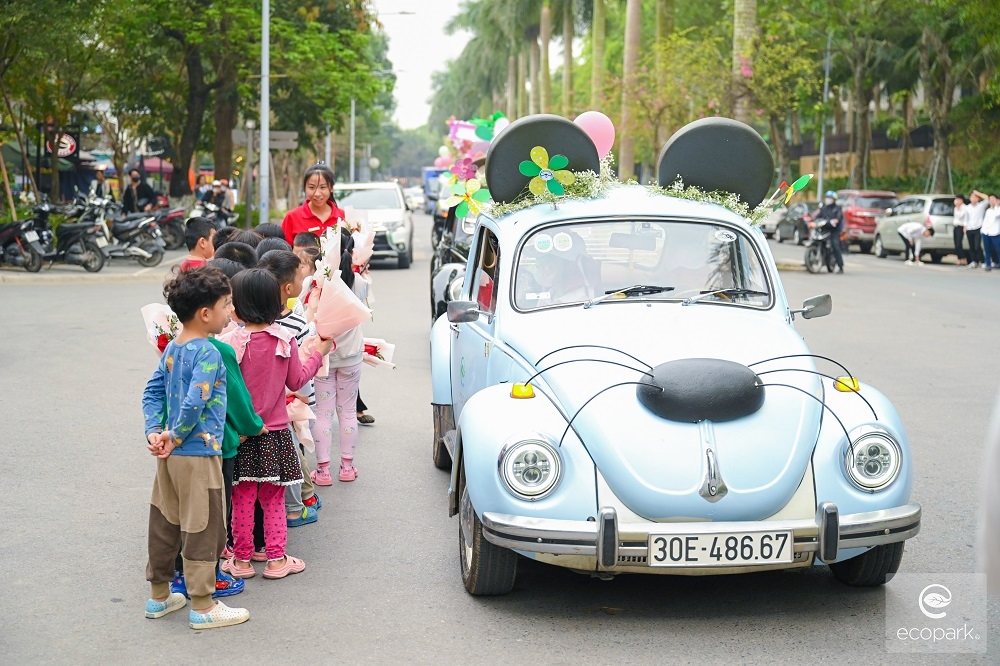 Thông điệp gửi mẹ qua chiếc chong chóng tuổi thơ 6