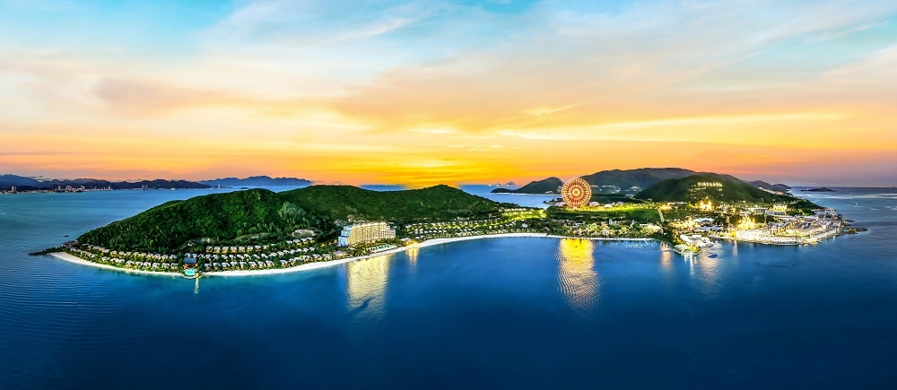 Lý do Nha Trang là “nơi tình yêu bắt đầu” của Charlie Puth tại Châu Á? 5