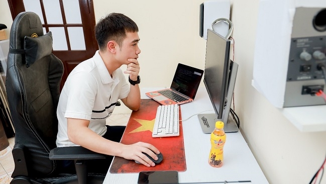 Cách đánh bật cơn buồn ngủ để tập trung làm việc