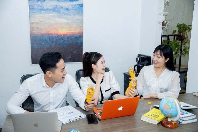 Cách đánh bật cơn buồn ngủ để tập trung làm việc 1