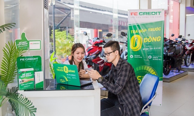 Sở hữu xế xịn, trúng quà thả ga, không lo lãi suất với FE Credit 1