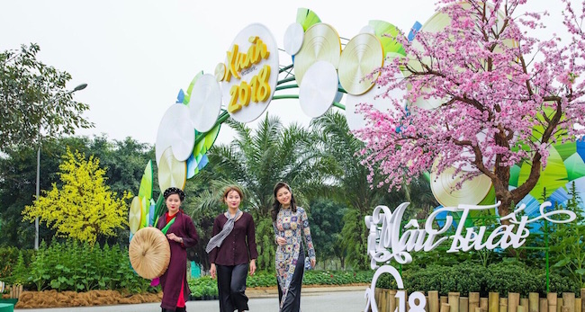 Không gian Tết ba miền rực rỡ tại Ecopark