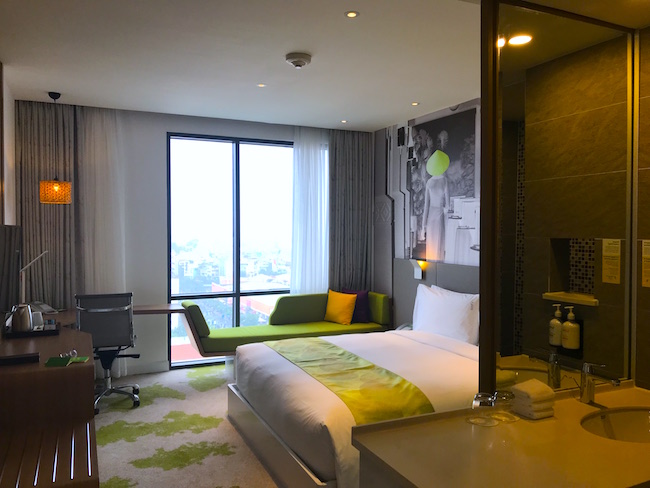 Khám phá khách sạn Holiday Inn đầu tiên ở TP. HCM 1