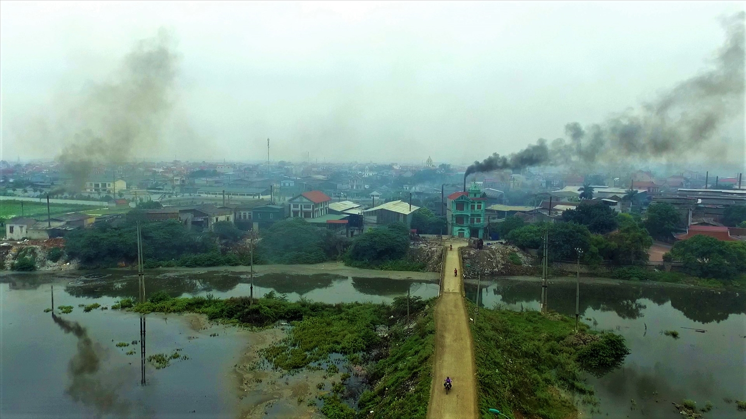 Nhìn nhận đúng vai trò của đồng nát, ve chai và làng nghề tái chế 1