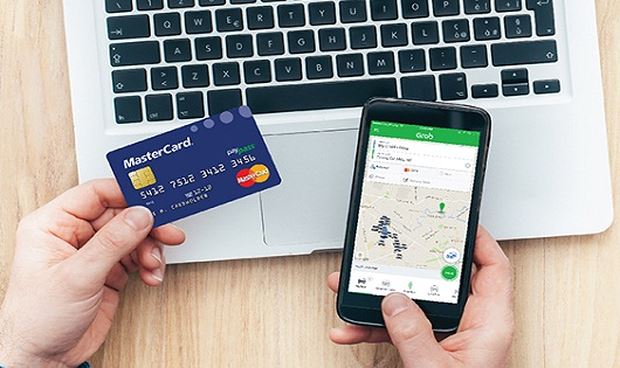 Loại bỏ xong Uber, Grab sẽ tiếp tục giảm giá cước để dụ người Việt vào ứng dụng mới