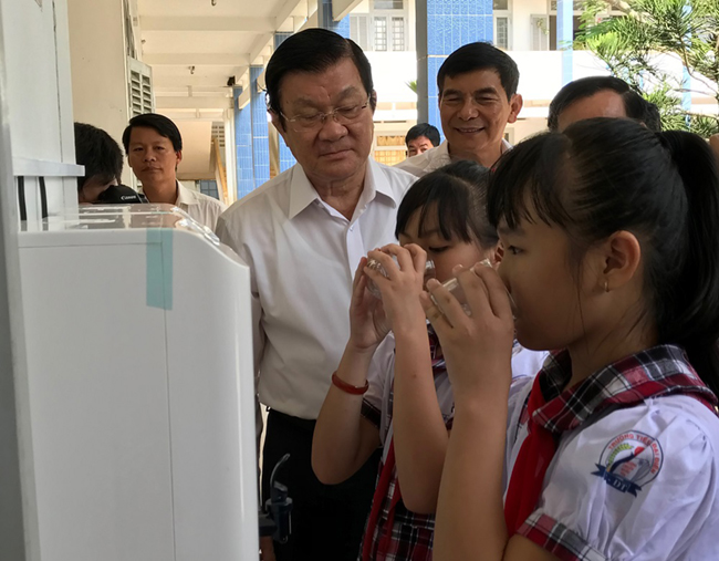 Đã giải được bài toán khó nước sạch học đường ở huyện Thạnh Phú – Bến Tre 2