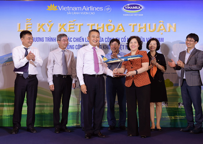 Vinamilk vươn lên không trung khi bắt tay hợp tác với Vietnam Airline