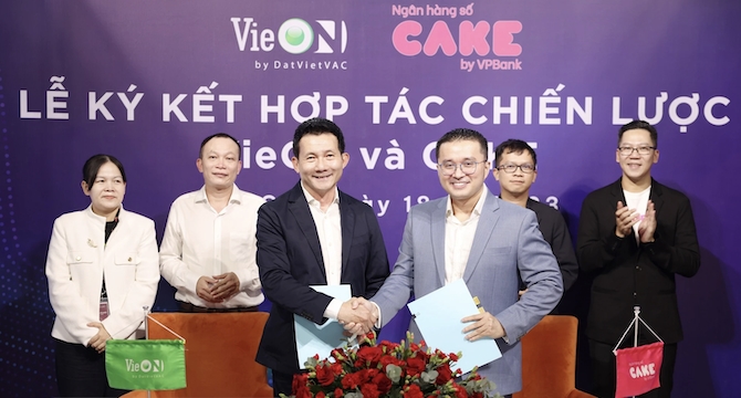 Mối lương duyên giữa ngân hàng số Cake và ứng dụng VieON