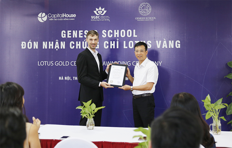 Capital House nhận chứng chỉ xanh Lotus cho Genesis School