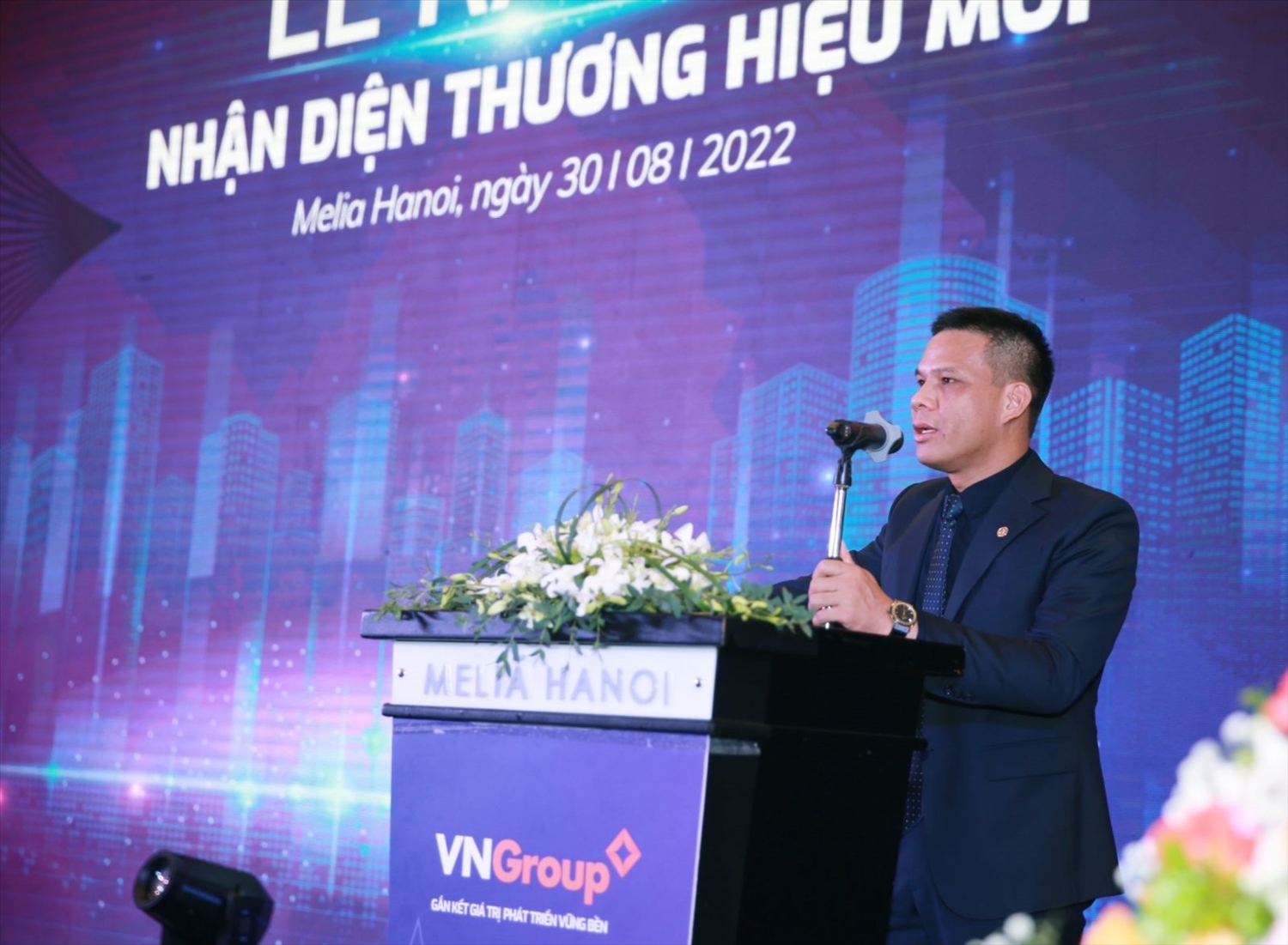 VNGroup ra mắt bộ nhận diện thương hiệu mới