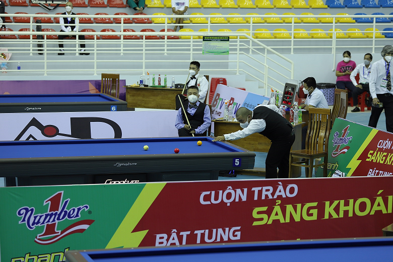 Toàn cảnh khai mạc Giải billiards carom 3 băng Bình Dương 2