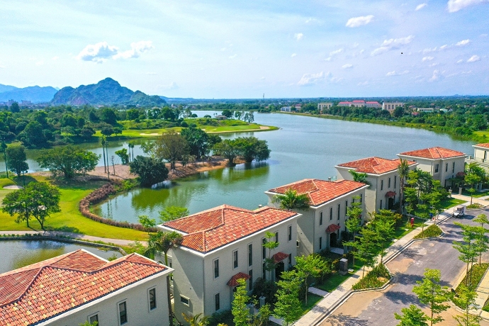 Wyndham Sky Lake Resort & Villas: Golf Retreat đầu tiên tại miền Bắc có gì đặc biệt? 1
