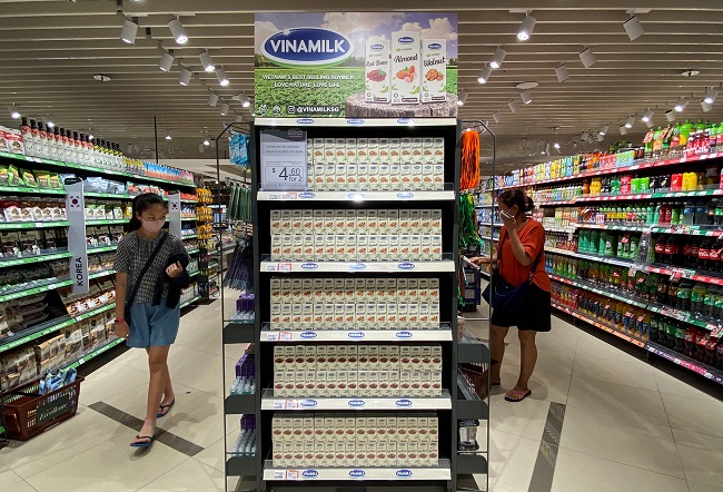 Vinamilk tấn công thị trường Singapore với dòng sản phẩm cao cấp 2