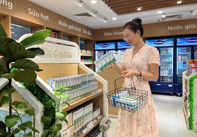 Vinamilk có sản phẩm sữa tươi đầu tiên trên thế giới được chứng nhận từ tổ chức Clean Label Project của Mỹ