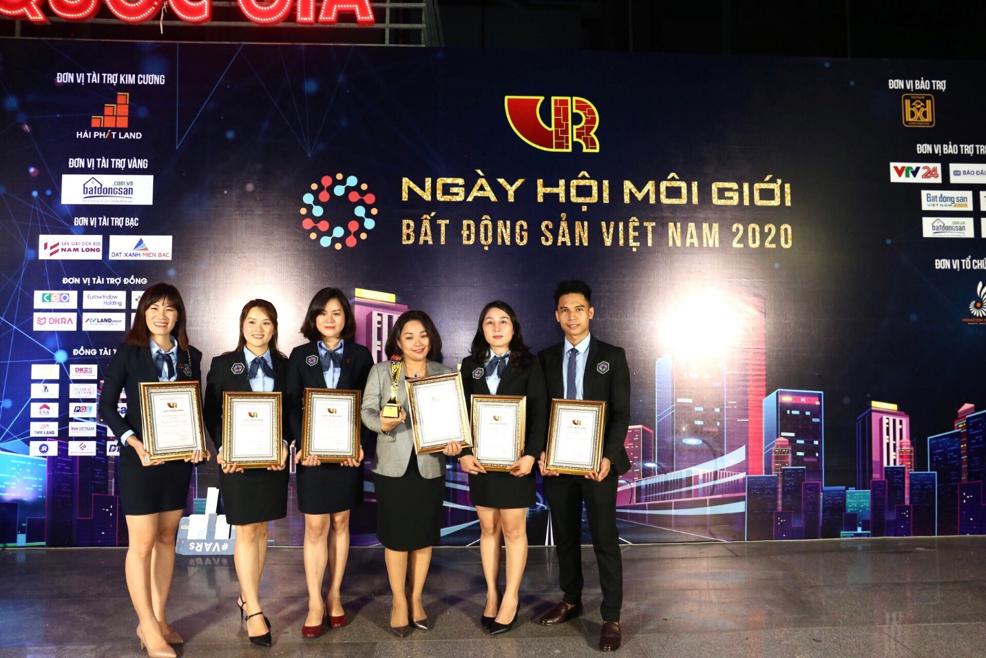 Sàn bất động sản Nam Long 'công phá' những giải thưởng danh giá trong và ngoài nước 2