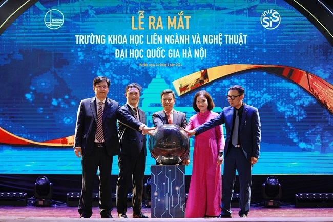 Ra mắt Trường Khoa học liên ngành và nghệ thuật