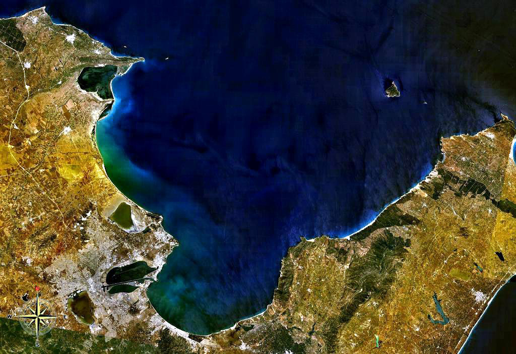 Vũng vịnh (Bay) là gì? Vai trò kinh tế của vũng vịnh - Ảnh 1. Vũng vịnh (Bay) là gì? Vai trò kinh tế của vũng vịnh - Ảnh 1.