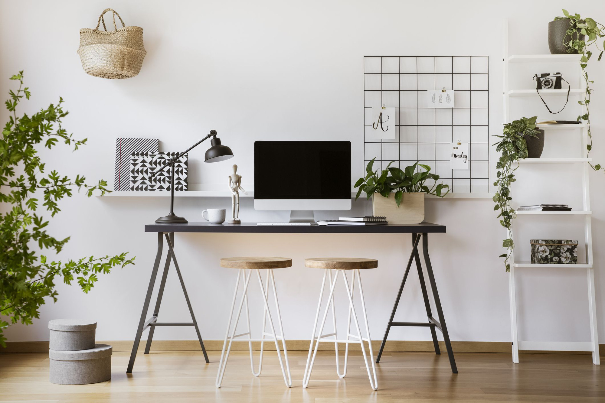 Văn phòng tại nhà (Home office) là gì? Ưu và nhược điểm - Ảnh 1. Văn phòng tại nhà (Home office) là gì? Ưu và nhược điểm - Ảnh 1.