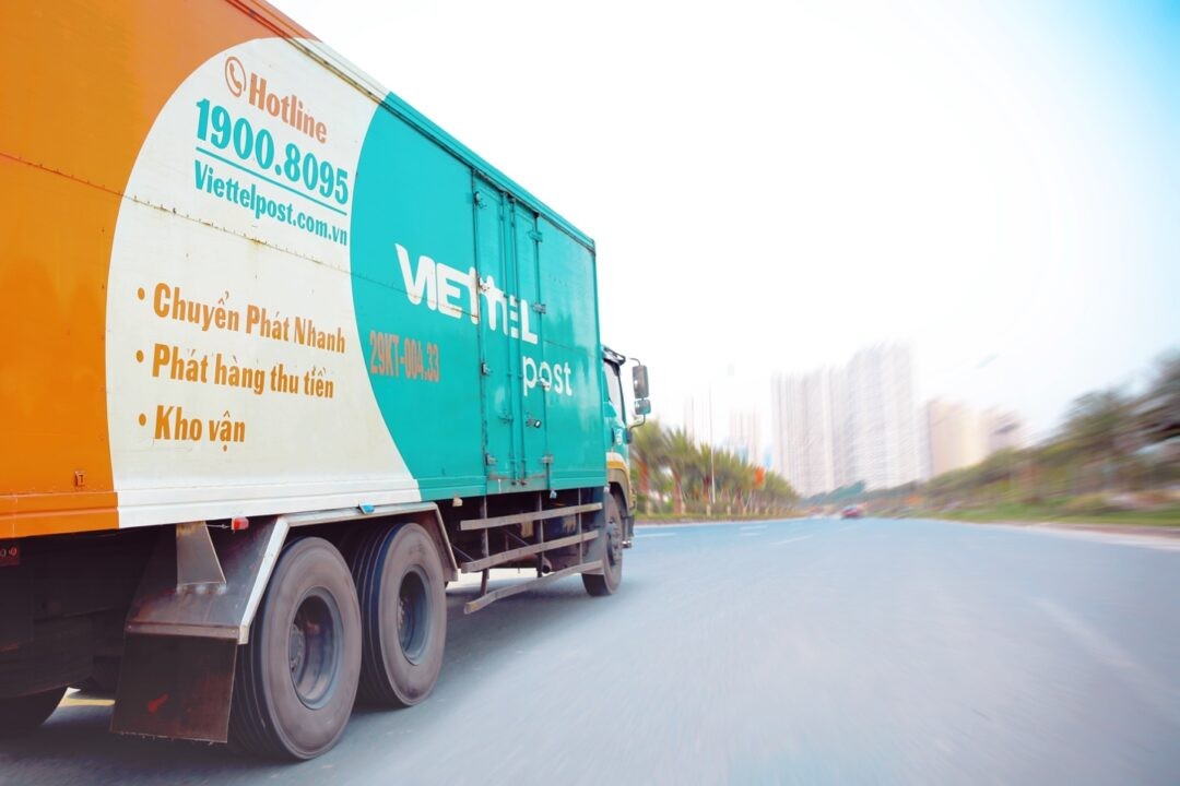 Viettel Post (VTP) sắp chia cổ tức tổng tỷ lệ 19,11% bằng tiền và cổ phiếu. Ảnh minh họa